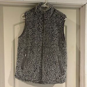 Thread+Supply Women’s Frosted Charcoal Full Zip Sherpa Vest